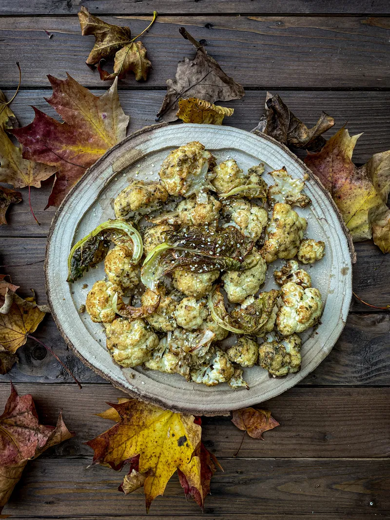 Gebackener Blumenkohl mit Tahini